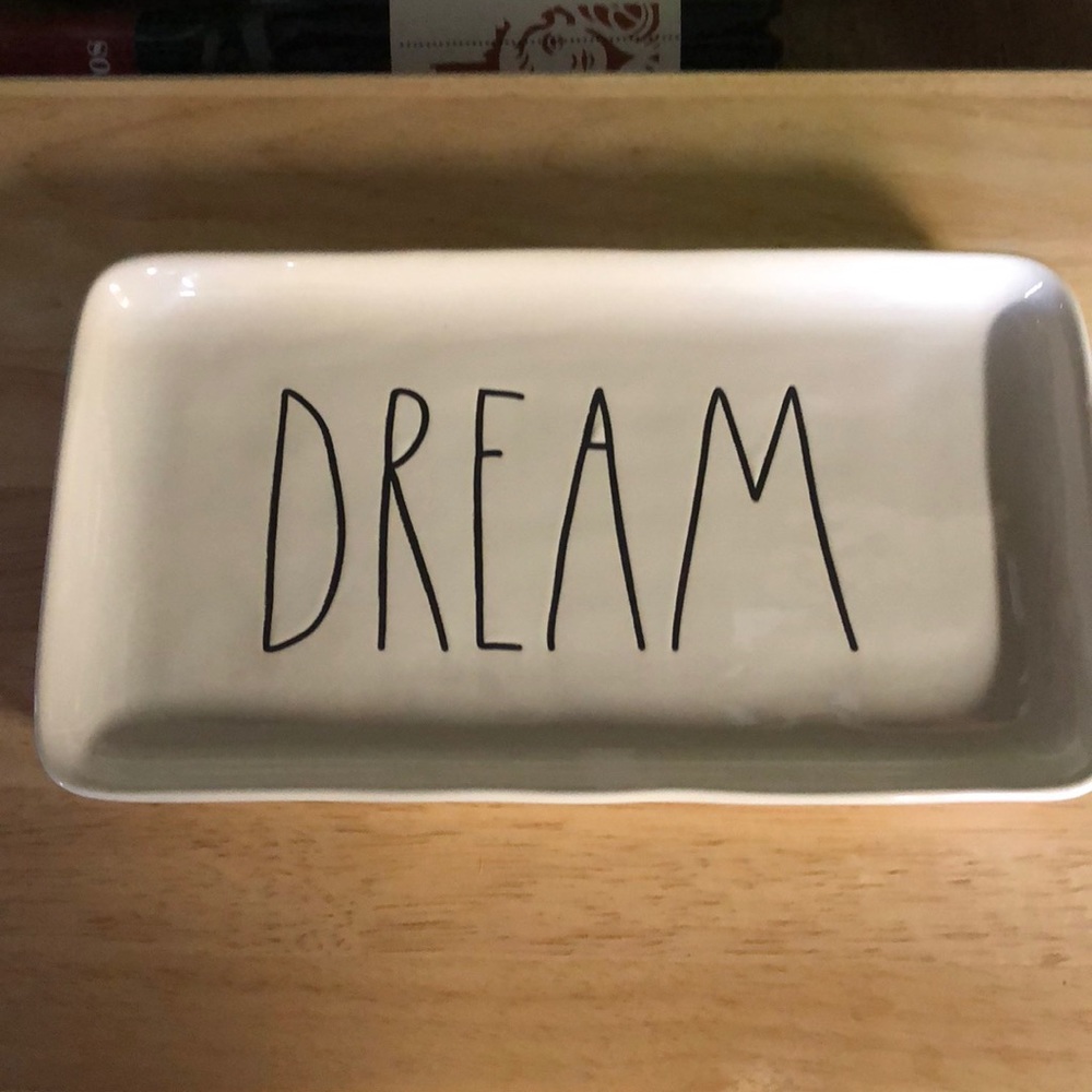 NWT Rae Dunn Dream tray 9” by 5”